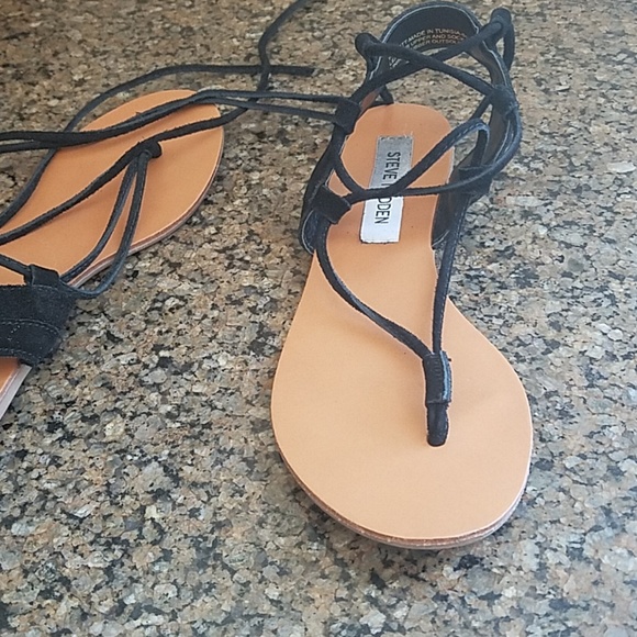 Sandals - Picture 2 of 2